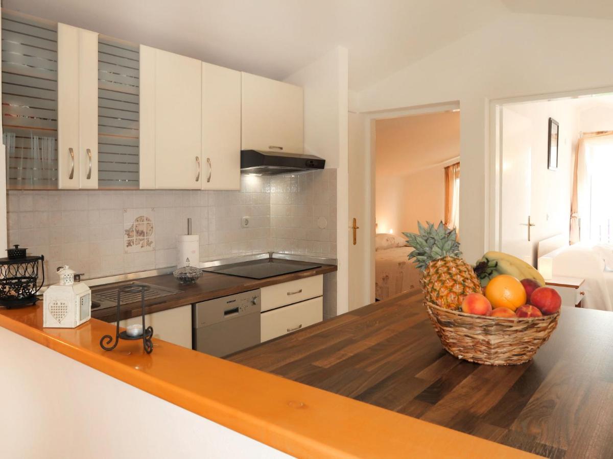 Apartment Marinella - Lbn120 By Interhome Лабин Экстерьер фото